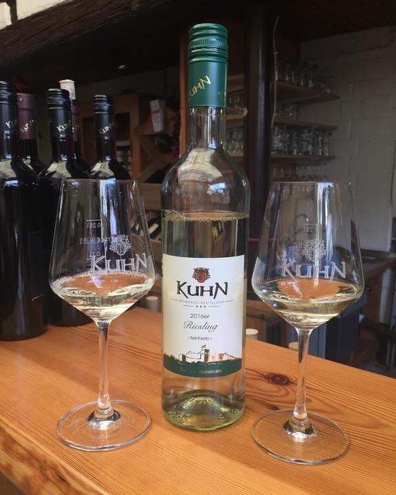 Weingut Werner Kuhn & Sohne